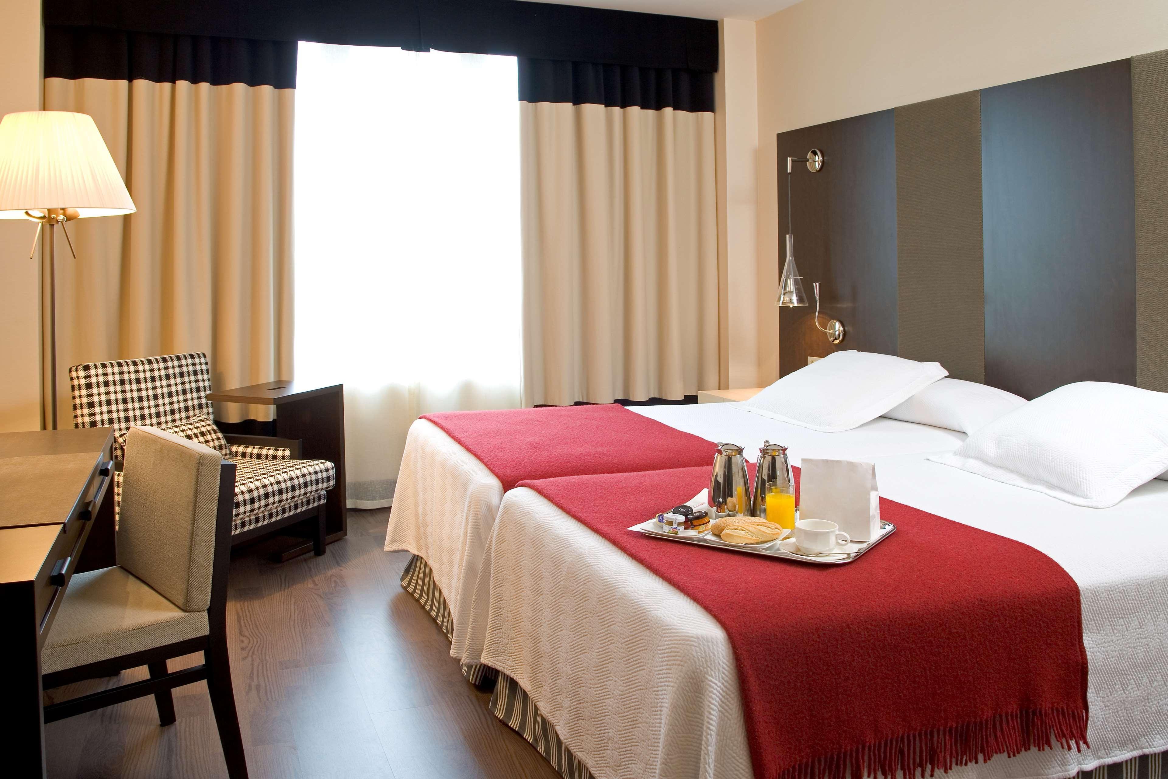 Nh Valladolid Balago Экстерьер фото