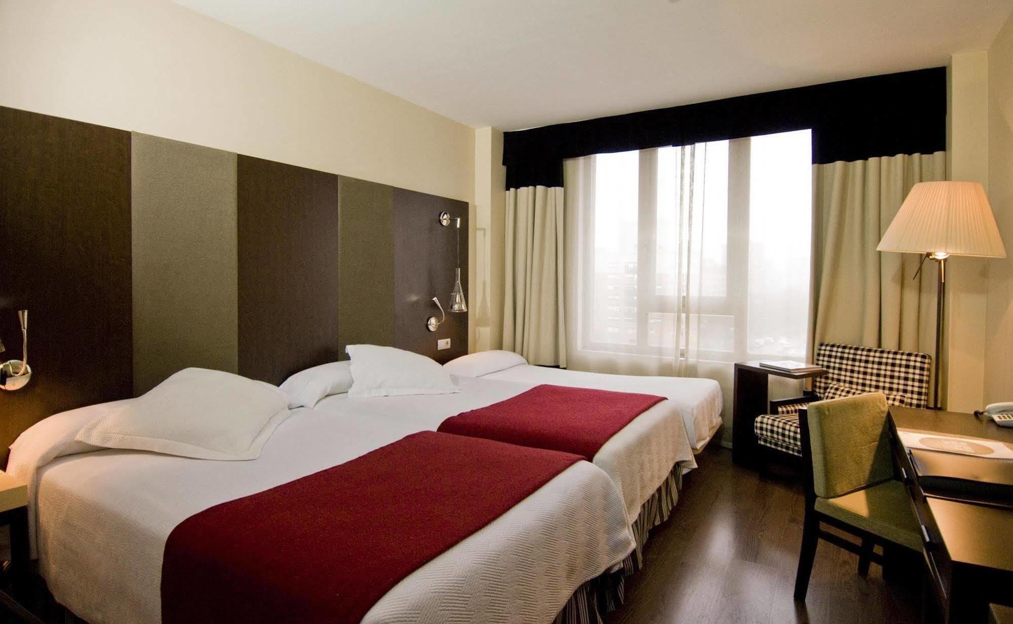 Nh Valladolid Balago Экстерьер фото