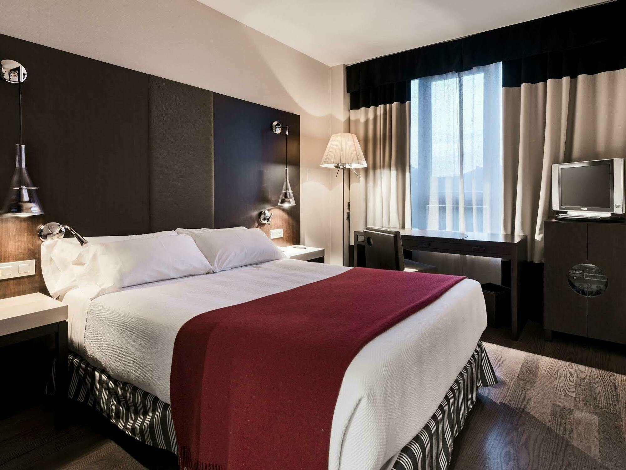Nh Valladolid Balago Экстерьер фото